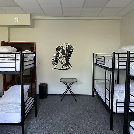 Mololo Art Hostel